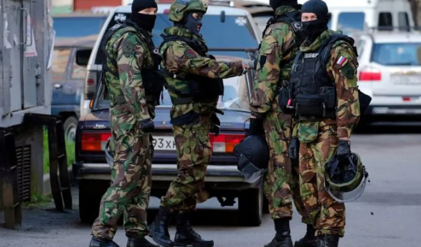Mai multe şcoli, spitale şi tribunale evacuate la Sankt-Petersburg din cauza unor ameninţări cu bombă