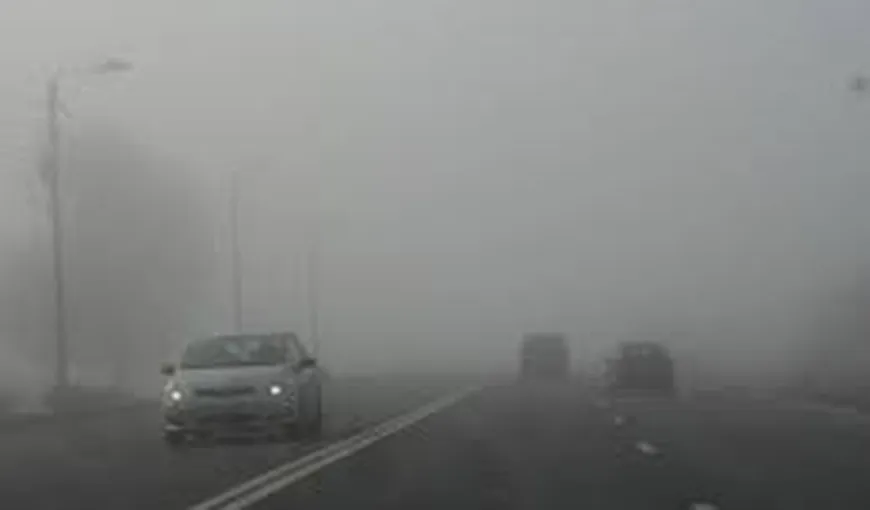 Atenţie, şoferi. Cod galben de ceaţă, depuneri de chiciură şi condiţii de polei pe mai multe drumuri din ţară