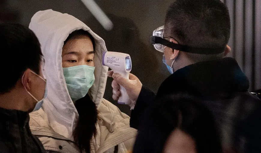 Coronavirusul mortal închide sectorul turistic din China. Bursele se prăbuşesc