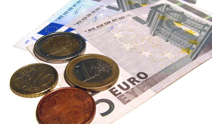 Curs valutar 7 ianuarie. Leul se întăreşte faţă de euro a treia zi consecutiv, dar pierde teren în raport cu dolarul