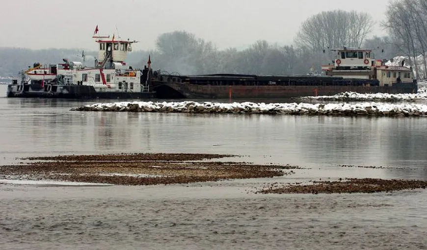 O navă înmatriculată în România a eşuat pe Dunăre, în Germania. Vaporul a blocat fluviul