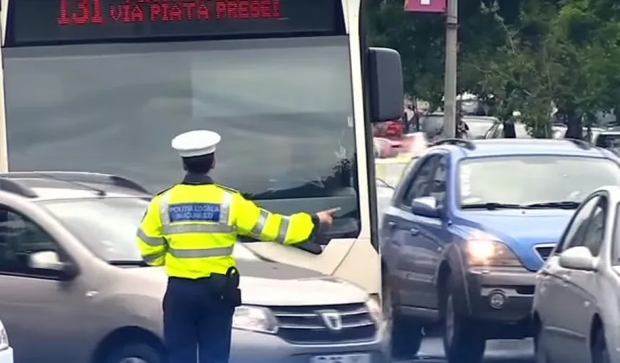 Poliţiştii de la Rutieră se plâng că merg la cazuri cu transportul în comun