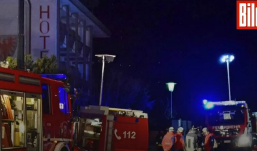 Accident foarte grav: şase tineri au murit pe loc, 11 răniţi, o femeie dusă cu elicopterul direct în Austria