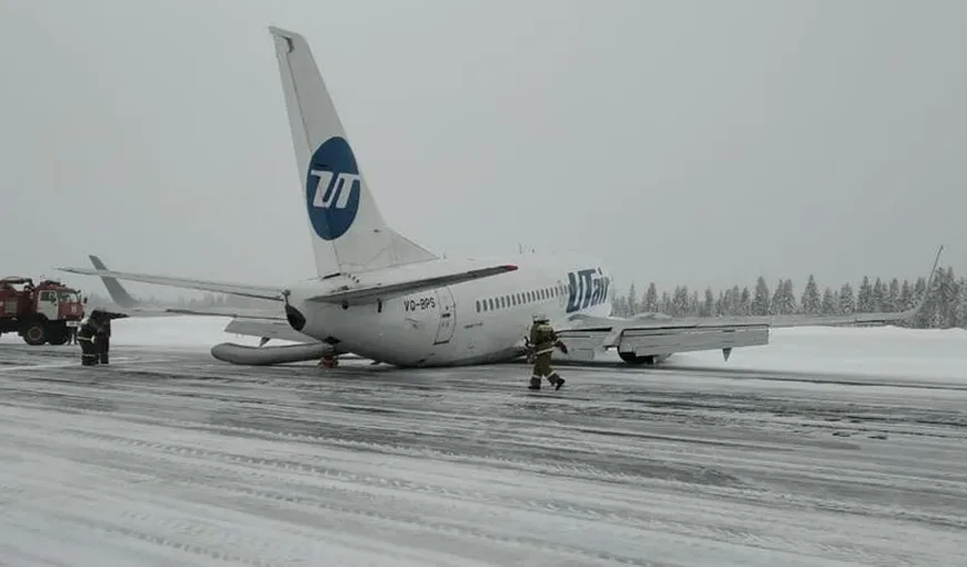 Imagini şocante, vântul a luat pe sus un Boeing 737 cu 100 de pasageri VIDEO
