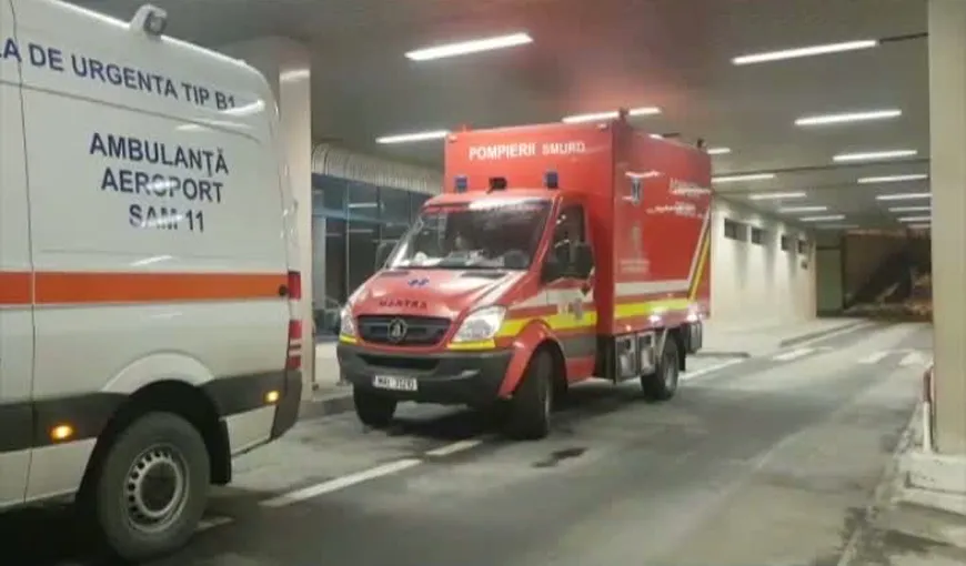 Studentă venită din China, luată cu ambulanţa de la Aeroportul Otopeni