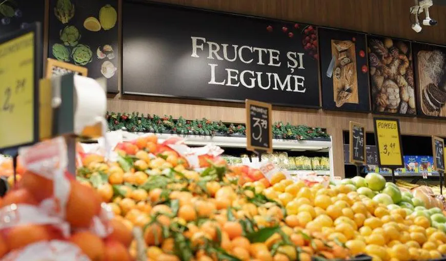 ALERTĂ alimentară. Fructe şi legume cu pesticide în supermarketuri. Avertizare de la ANSVSA