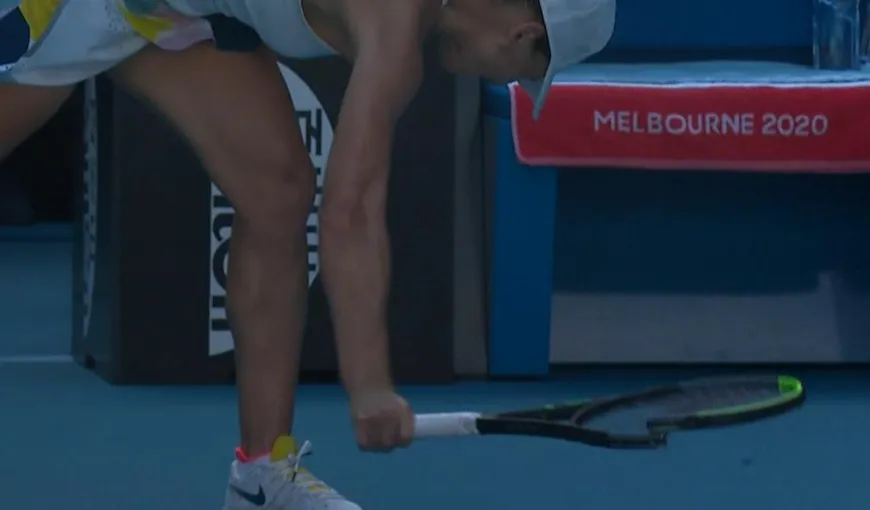 Simona Halep, amendată pentru că şi-a rupt racheta la Australian Open 2020. Ce a urmat este absolut fabulos FOTO