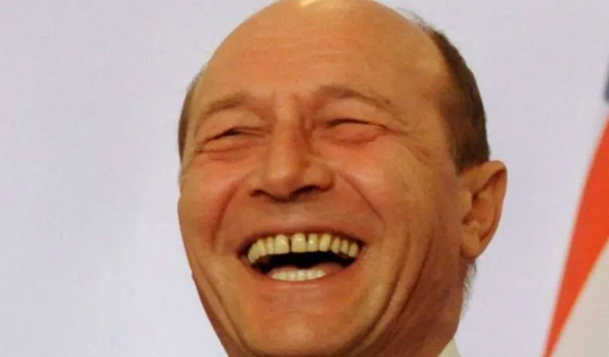 Traian Băsescu recunoaşte: a avut succes în politică şi la blonde VIDEO