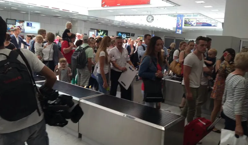Măsuri speciale în Dolj, pentru primirea românilor din Italia! 139 de persoane au ajuns din Italia, pe Aeroportul din Craiova