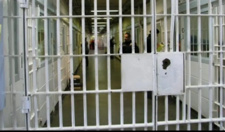 Un puşcăriaş de la Penitenciarul Gherla şi-a dat foc la celulă