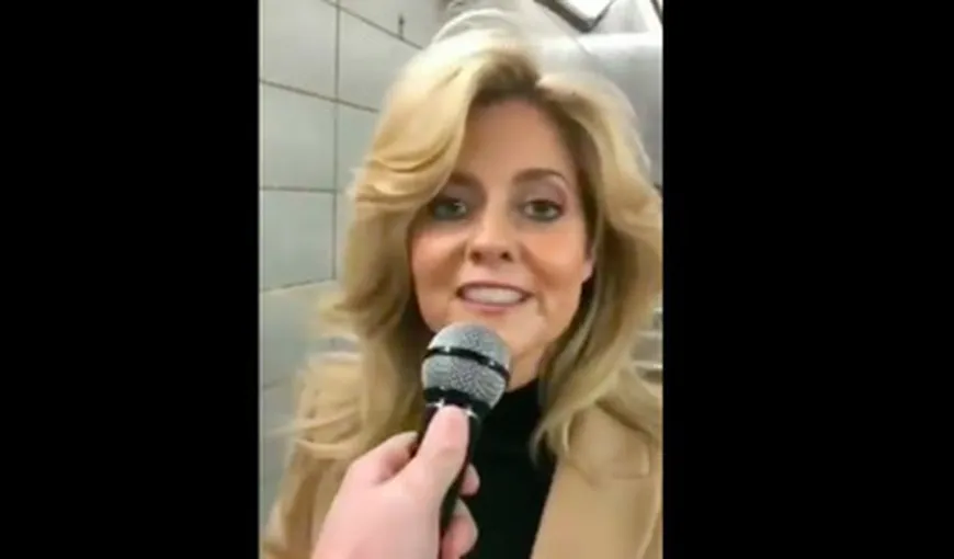 Un videoclip cu o femeie care cântă o melodie la metrou a devenit viral: „Cântă mai bine ca Lady Gaga”