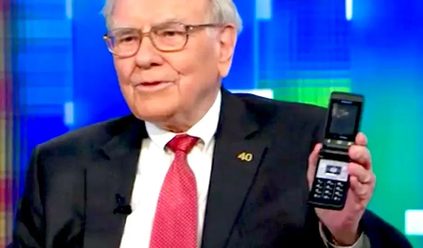 Warren Buffet a renunţat la celebrul său telefon de 25 de dolari