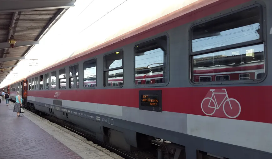CFR Călători suspendă zeci de trenuri, ca urmare a noilor restricţii de circulaţie