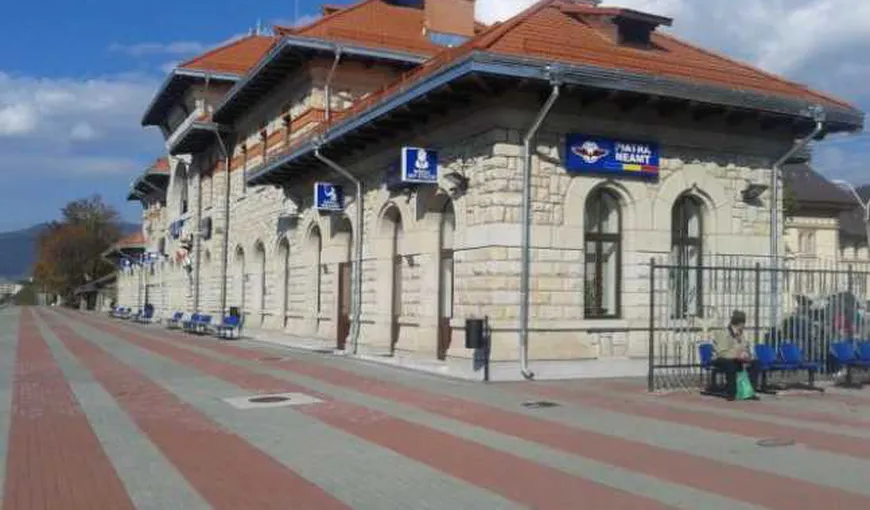 Un bărbat eliberat dintr-un penitenciar din Bucureşti şi trimis în autoizolare, găsit beat în gara din Piatra Neamţ