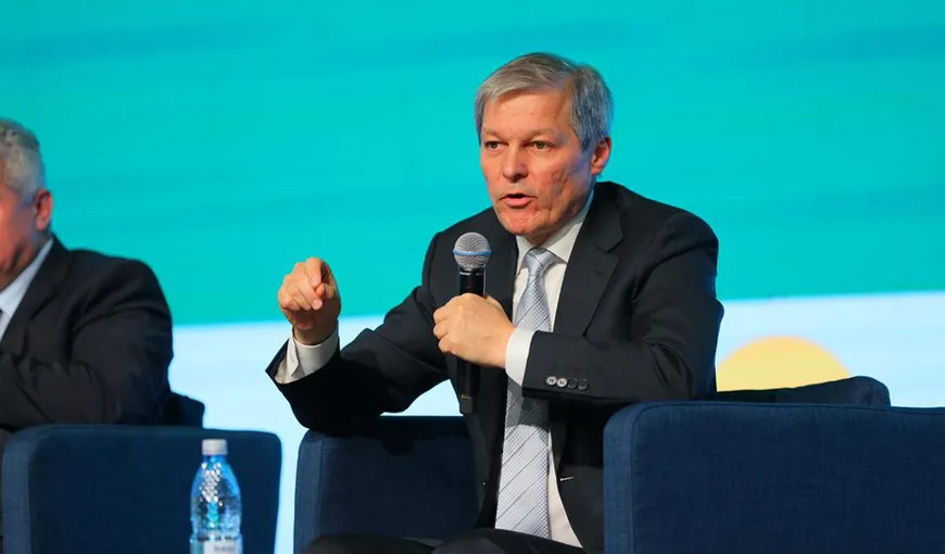 Dacian Cioloş, după ce Florin Cîţu şi-a depus mandatul de premier: PNL joacă baba-oarba cu guvernul