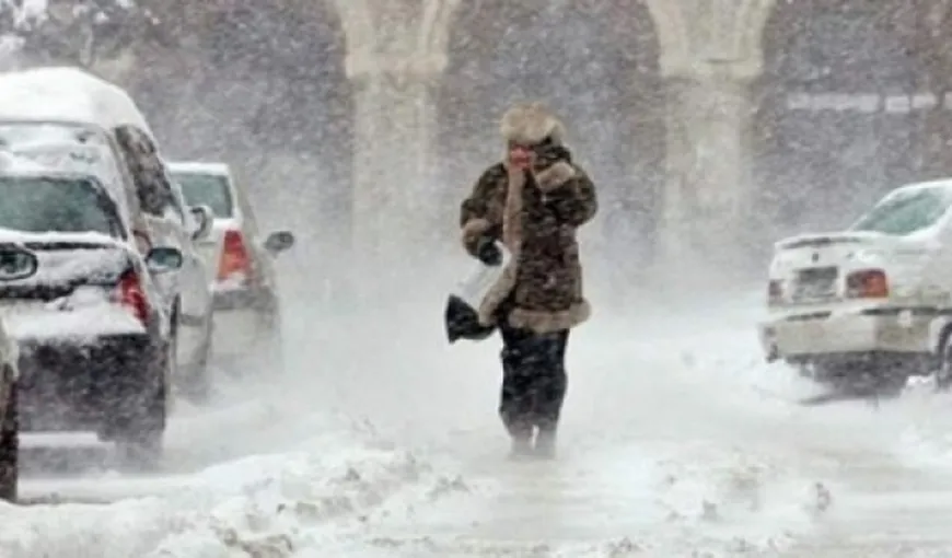 VREME DE IARNĂ ÎN ROMÂNIA. Avertizare COD PORTOCALIU de ninsori abundente, strat de zăpadă consistent şi viscol