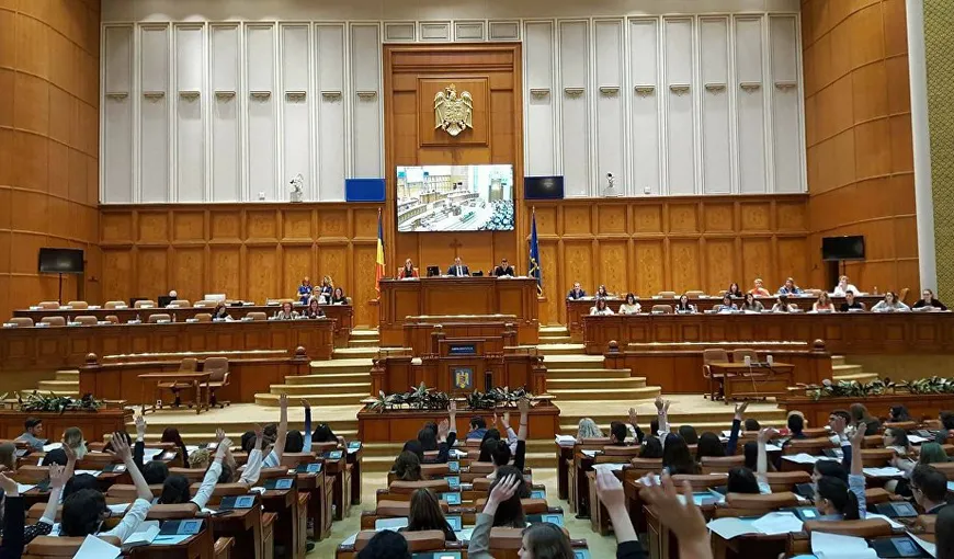 Parlamentul a dat undă verde amânării plăţii chiriilor pe perioada stării de urgenţă fără votul PNL
