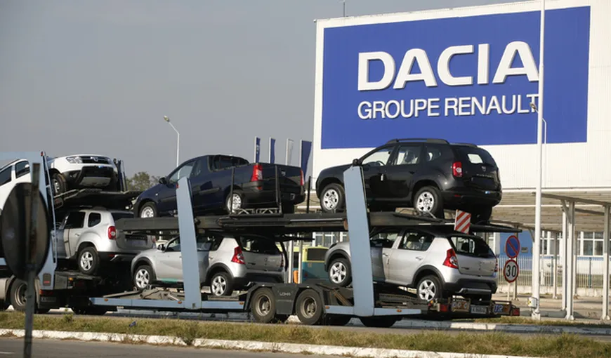 Uzinele Dacia de la Mioveni şi-au reluat activitatea pe bază de voluntariat. Angajaţilor li se ia temperatura la intrare VIDEO