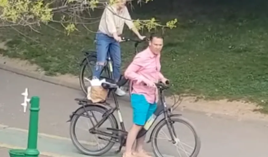 Primarul sectorului 3, Robert Negoiţă, surprins în parc cu bicicleta. Cum şi-a motivat edilul plimbarea. VIDEO