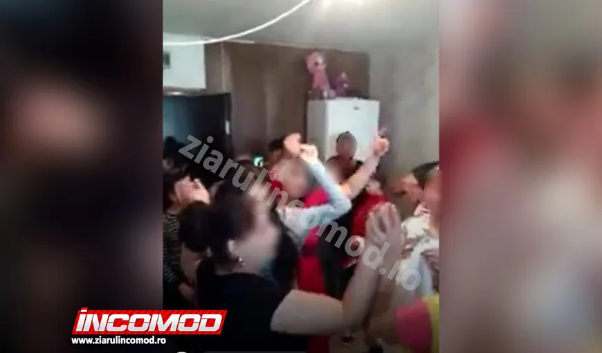 Intervenţie cu spray-uri lacrimogene a poliţiei la o petrecere de logodnă din Ploieşti. 15 persoane au fost amendate