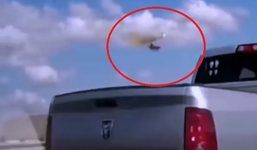 VIDEO – Momentul în care un avion se prăbuşeşte în timpul unui zbor de antrenament