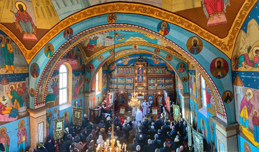 Patriarhia Română cere redeschiderea bisericilor. Anunţul oficial pentru toţi credincioşii