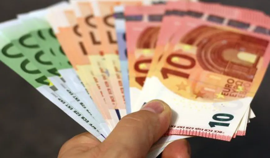 Venituri garantate de Guvern: cel puţin 462 de euro pe lună! Cine va beneficia de ajutor