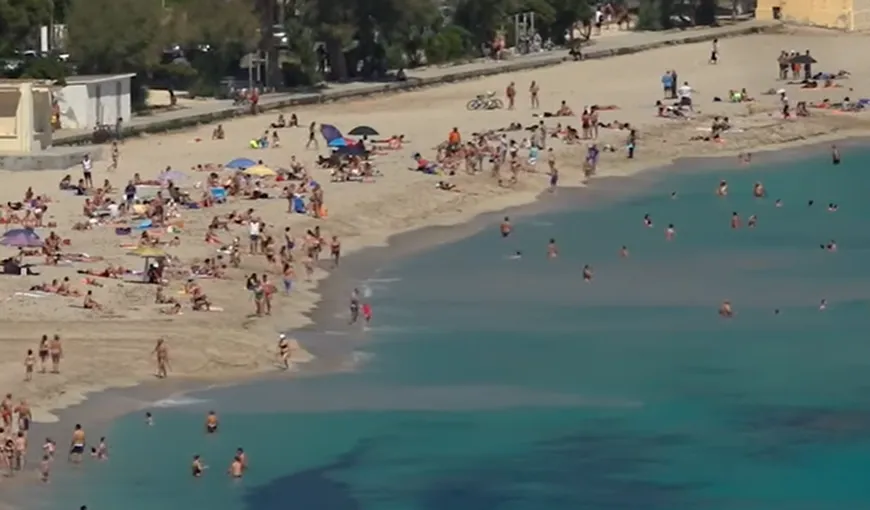 Îmbulzeală în cafenelele şi pe plajele din Italia în primul weekend de la ridicarea restricţiilor