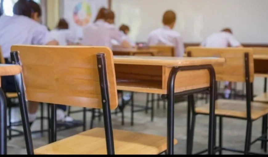 Dezinfecţie şi igienizare în şcoli pentru cursurile de pregătire a examenelor naţionale. Anunţul ministrului Educaţiei