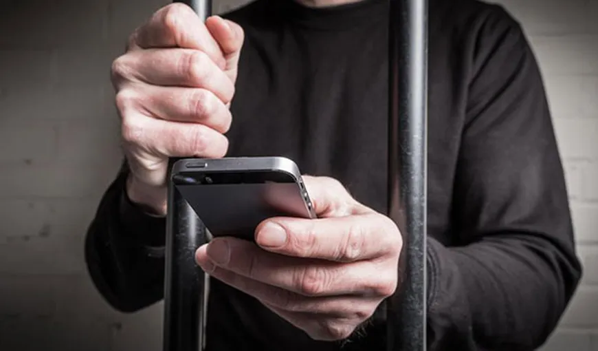 Guvernul vrea să blocheze folosirea telefoanelor mobile în închisori. Proiectul de lege va fi trimis Parlamentului spre aprobare