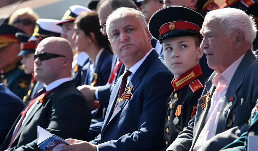 Soldaţi din Republica Moldova au defilat la Moscova. Igor Dodon: „M-am simţit mândru”