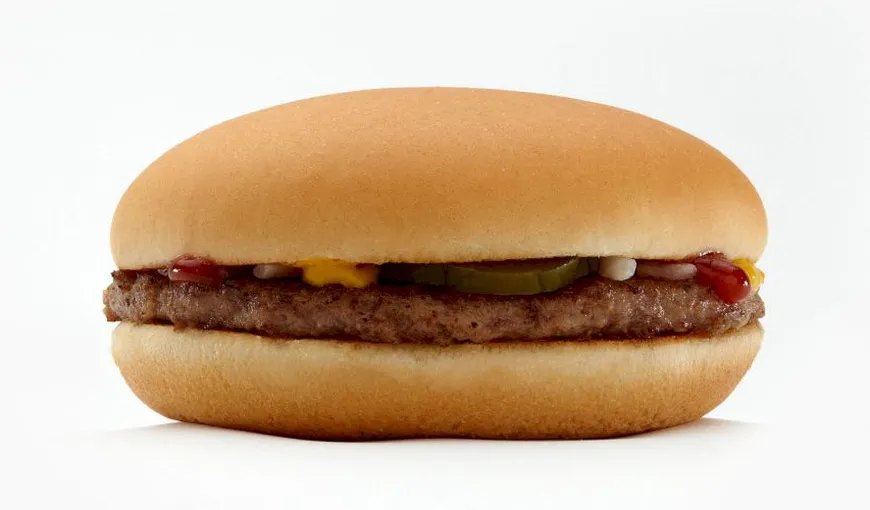 Ingredientul secret al hamburgerului de la McDonald`s. Ce provoacă dependenţă