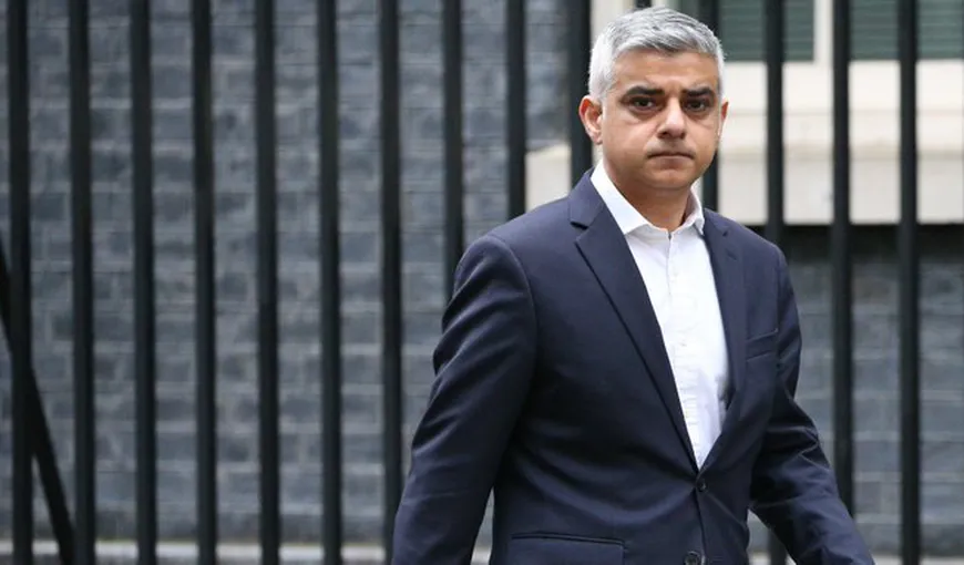Primarul Londrei renunţă la peste 15.000 de lire sterline din salariu, în mijlocul crizei Covid-19. Apel disperat către Boris Johnson