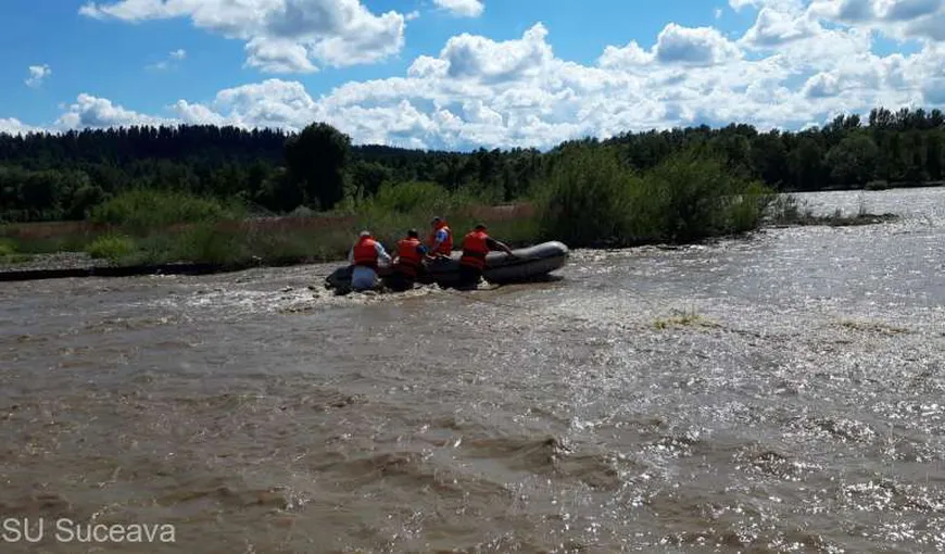 Pompierii din Suceava au recuperat trupul unei femei din apele râului Moldova