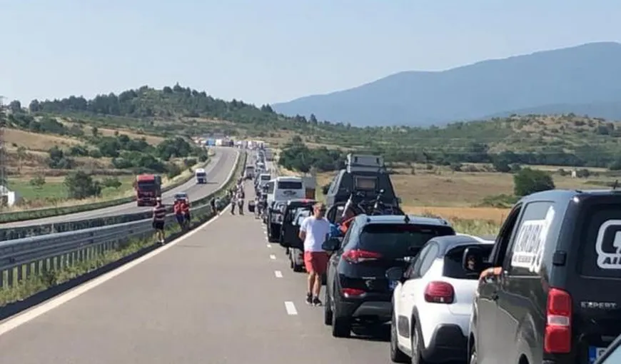Cel puţin 29 de turişti români şi bulgari, testaţi pozitiv la COVID-19 la punctul de frontieră Kulata – Promachonas