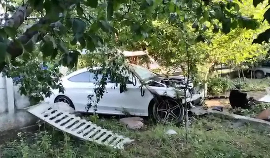 Iubita fiului interlopului Sile Cămătaru a provocat un accident rutier la Iaşi, după ce s-a urcat băută la volan