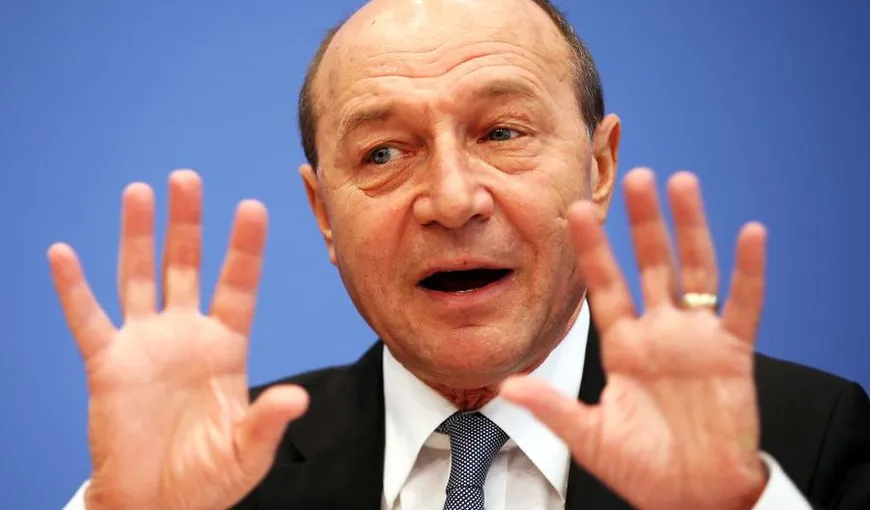 Traian Băsescu: Populaţia trebuie convinsă să poarte mască, să evite aglomeraţiile. Cred că suntem la limită