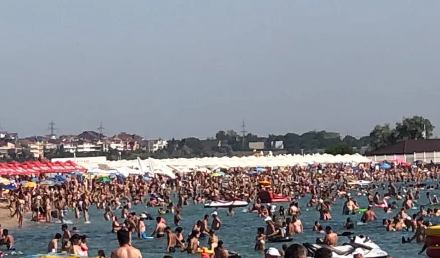 Masca devine obligatorie pe litoralul românesc din 1 august. Noi restricţii pentru turişti de sâmbătă