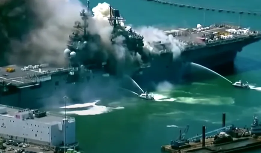 Explozie puternică pe o navă militară americană. Cel puţin 21 de persoane rănite VIDEO