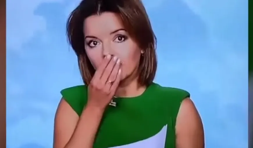 I-au căzut dinţii în direct. O prezentatoare de ştiri a trăit cel mai stânjenitor moment din viaţa ei VIDEO