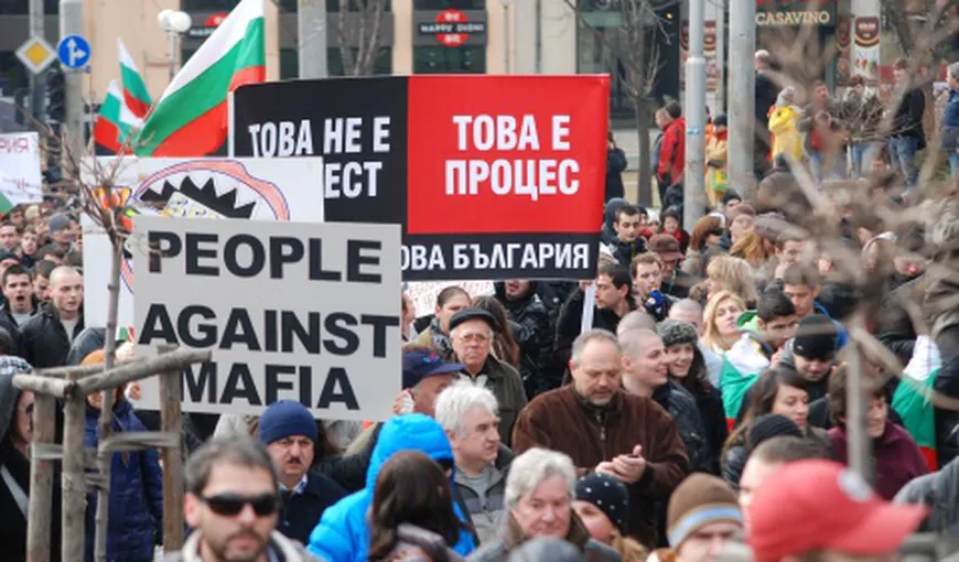Mii de bulgari au ieşit din nou în stradă împotriva guvernului