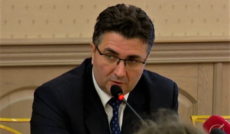 Preşedintele ANSVSA, Robert Chioveanu: „O să ne gândim să dăm drumul la partea a doua, la evenimentele în interior”