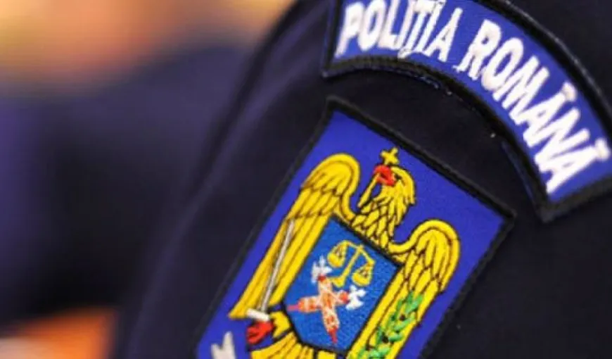 Un poliţist din Prahova şi soţia lui, agresaţi fizic şi ameninţaţi cu moartea de doi fraţi: „Nu mai eşti șmecher să ne dai amenzi?”