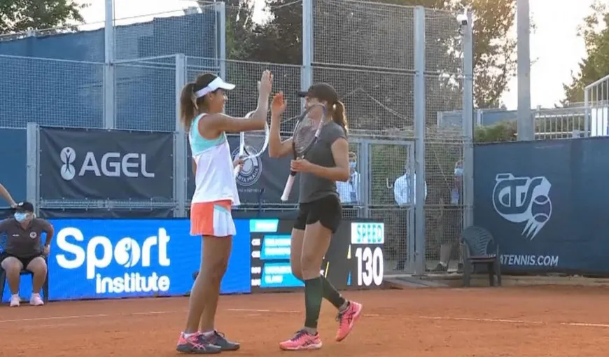 Monica Niculescu şi Raluca Olaru, învinse în finala de dublu a turneului de la Praga