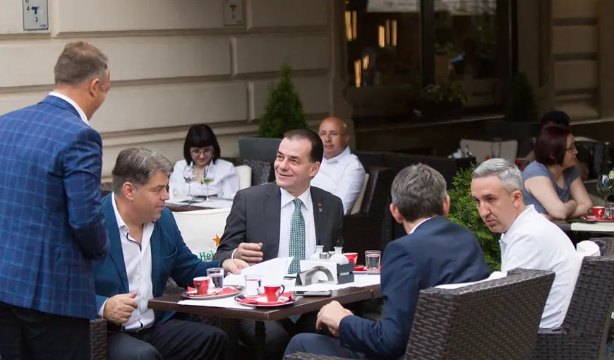 Ludovic Orban: „Cel mai probabil de la 1 septembrie se vor deschide restaurantele”