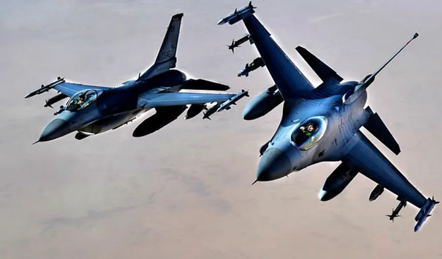 Primele aeronave F-16 Fighting Falcon au ajuns în România