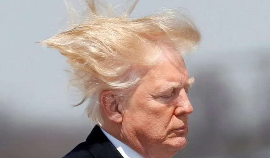 Donald Trump cere schimarea „legii duşului”: „Părul meu – nu știu despre voi – dar al meu trebuie să fie perfect. Perfect!”