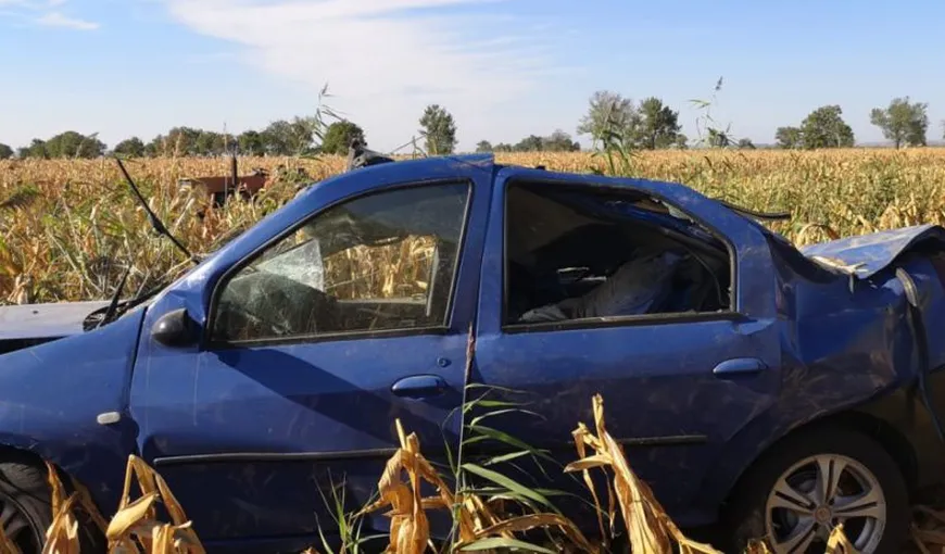 Accident şocant în Vrancea! Două persoane care s-au răsturnat cu maşina au murit după ce au zăcut ore în şir în lanul cu porumb