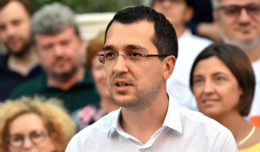 Vlad Voiculescu îi ameninţă pe primarii de sectoare care nu sunt de la PNL-USR-PLUS: Bairamul s-a terminat!