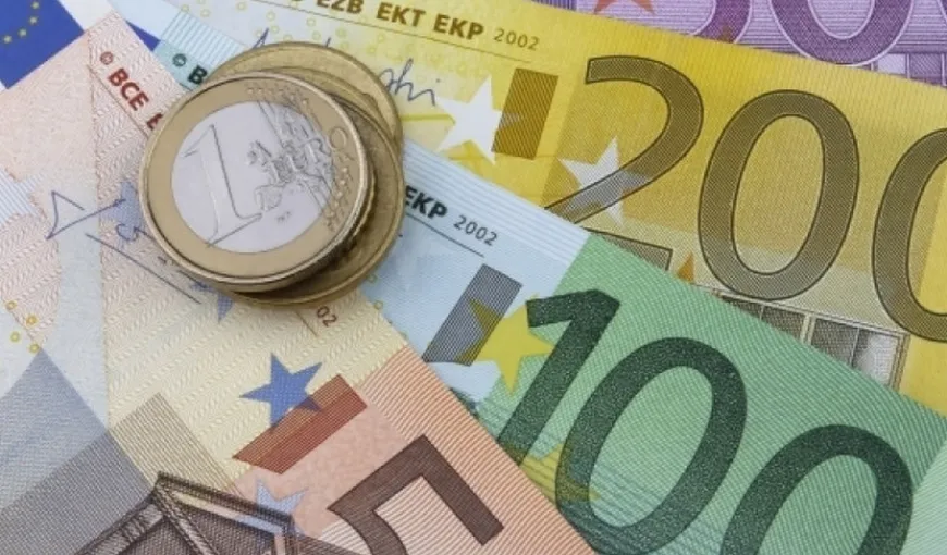 Suedia, prima ţară fără bani cash: „Oamenii nu vor să atingă monede şi bancnote sau să atingă butoane”